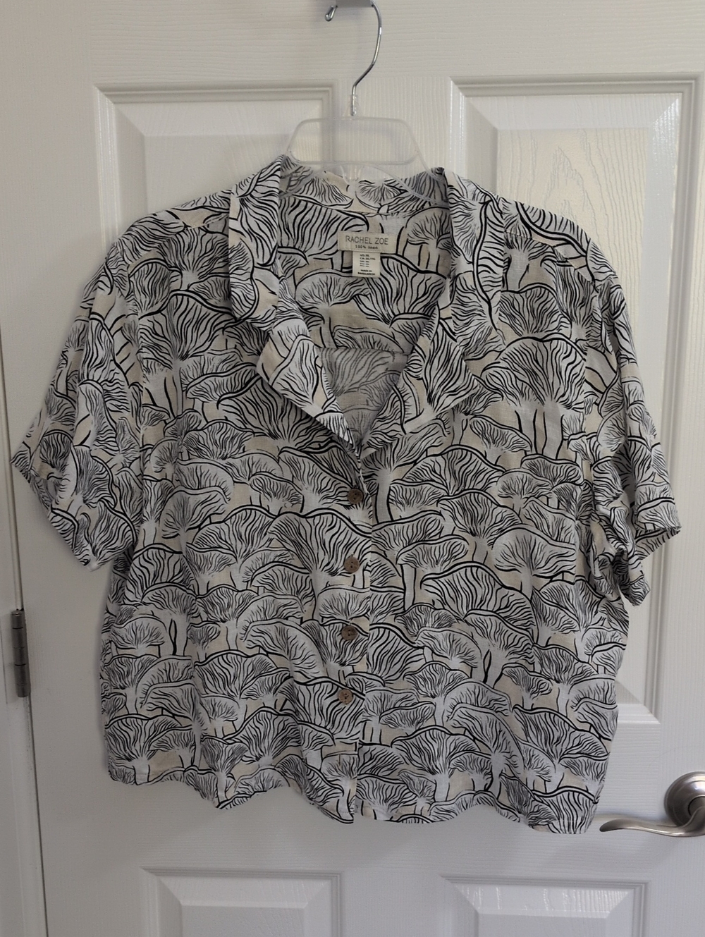 Rachel Zoe 100% Linen Mushroom Print Cropped Button Down - XL
